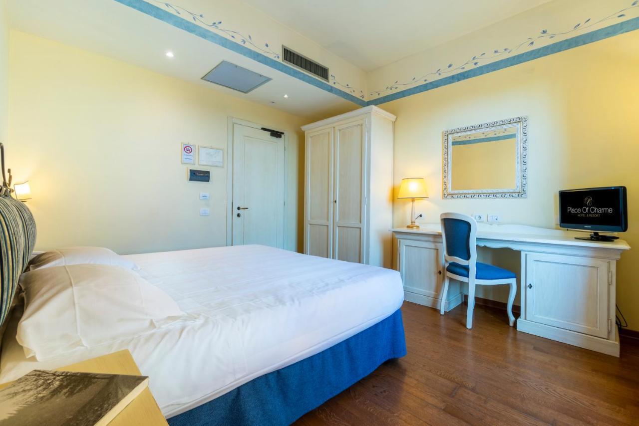Hotel Borgo Di Cortefreda - Place Of Charme Tavarnelle Val di Pesa Exterior foto