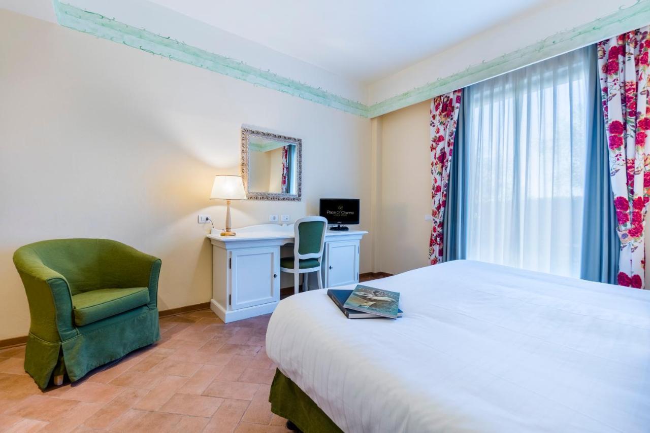 Hotel Borgo Di Cortefreda - Place Of Charme Tavarnelle Val di Pesa Exterior foto